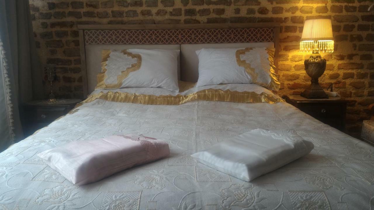 Fener Sweet Gazde/Camere de închiriat